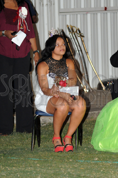 LHS Homecoming 1100.JPG - SCRIVENER 300s #1
